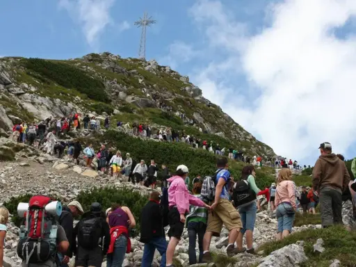 Giewont: Jak bezpiecznie zdobyć szczyt? Najłatwiejszy szlak